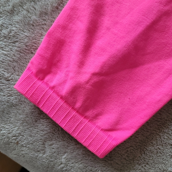 Free People Movement High Rise 7/8 Length Good Karma Leggings in Hot Pink - Picture 3 of 5